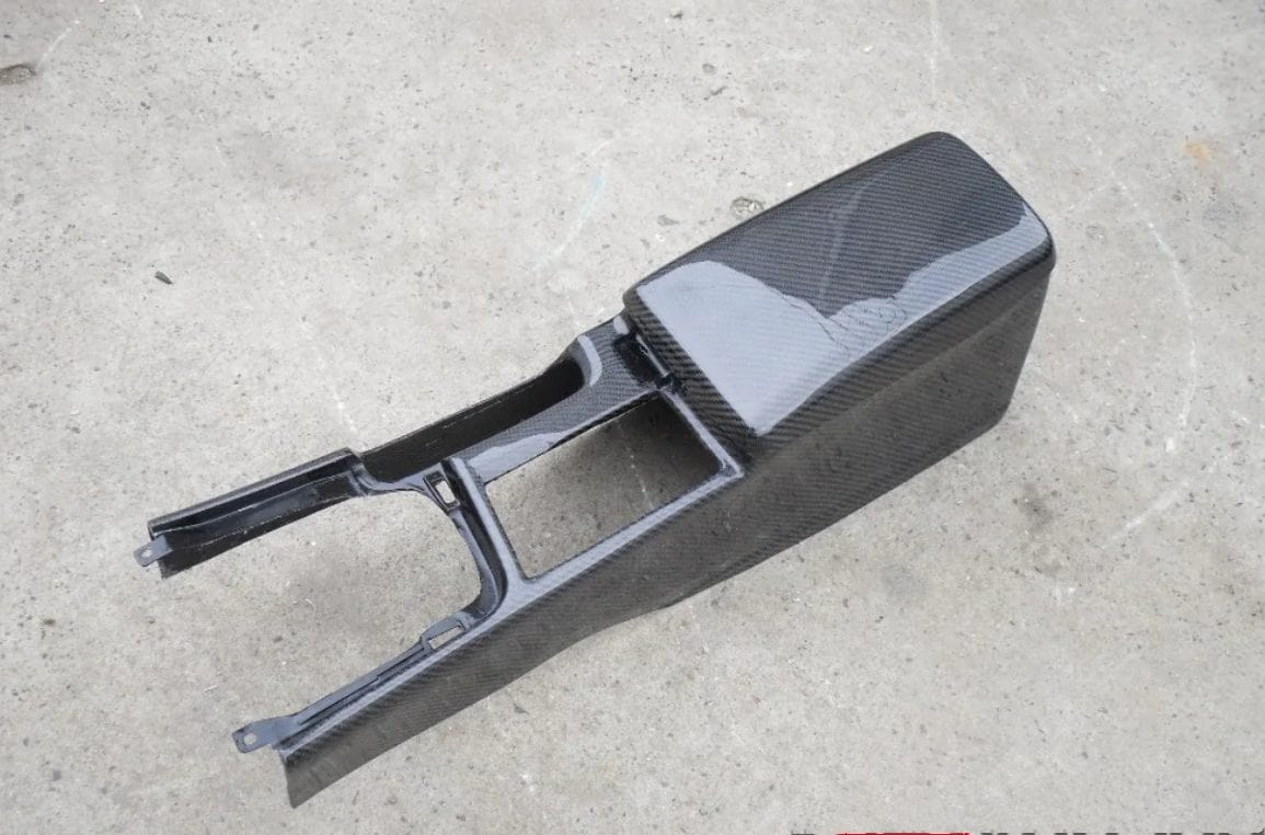 Luxury Sports Pay Total Price Now Luxury Sports OEM Style Carbon Center Console With Lid Nissan Skyline R34 -PP SR