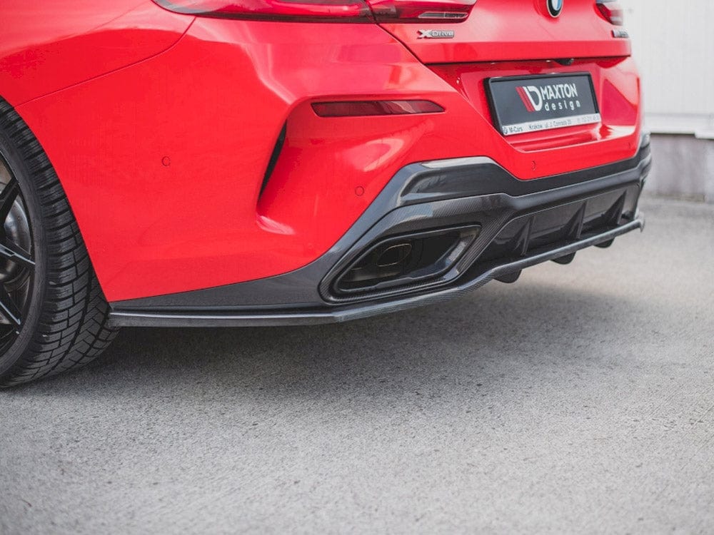 Maxton Design Carbon Look Central Rear Splitter (Vertical Bars) BMW 8 Coupe M-Pack G15 Maxton Design SR