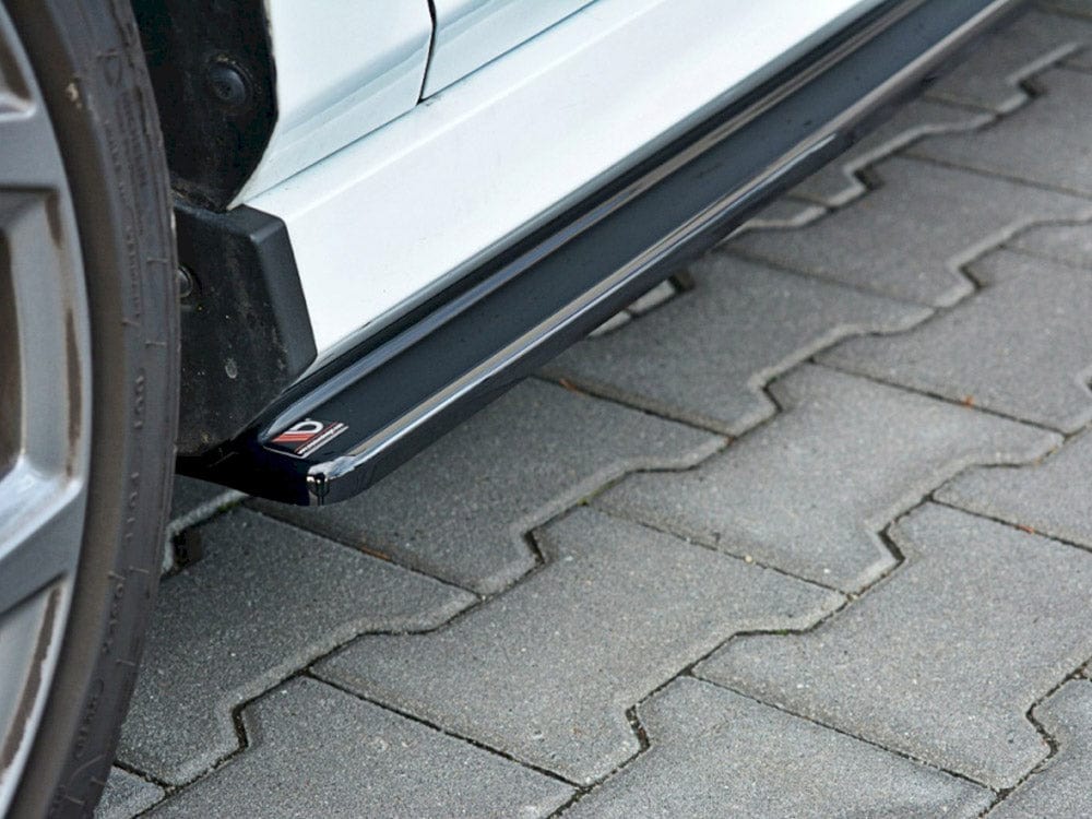 Maxton Design Carbon Look Side Skirts Diffusers V.1 Ford Fiesta MK8 ST / St-line Maxton Design SR