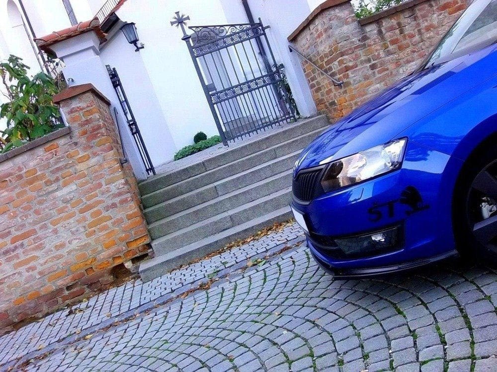 Maxton Design Carbon Look / Yellow Front Splitter Skoda Rapid Maxton Design SR