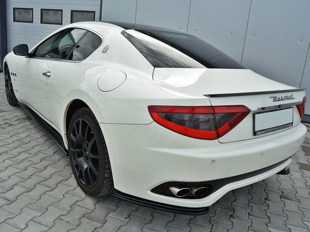 Maxton Design Carbon Look / Yellow Side Skirts Diffusers Maserati Granturismo 2007-2011 Maxton Design SR