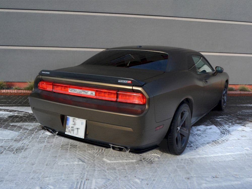 Maxton Design Central Rear Splitter Dodge Challenger Mk3 PHASE-1 SRT8 Coupe Maxton Design SR