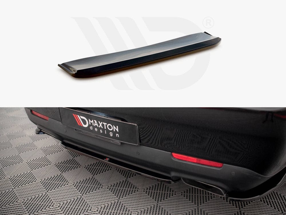 Maxton Design Central Rear Splitter Dodge Challenger RT Mk3 Facelift 2014- Maxton Design SR