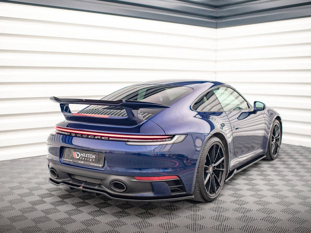 Maxton Design Central Rear Splitter V.1 (Vertical Bars) Porsche 911 Carrera Aero 992 Maxton Design SR