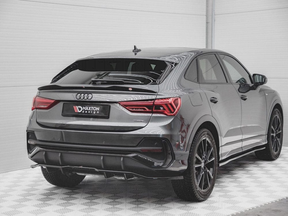 Maxton Design Central Rear Splitter (Vertical Bars) Audi Q3 Sportback S-Line Maxton Design SR