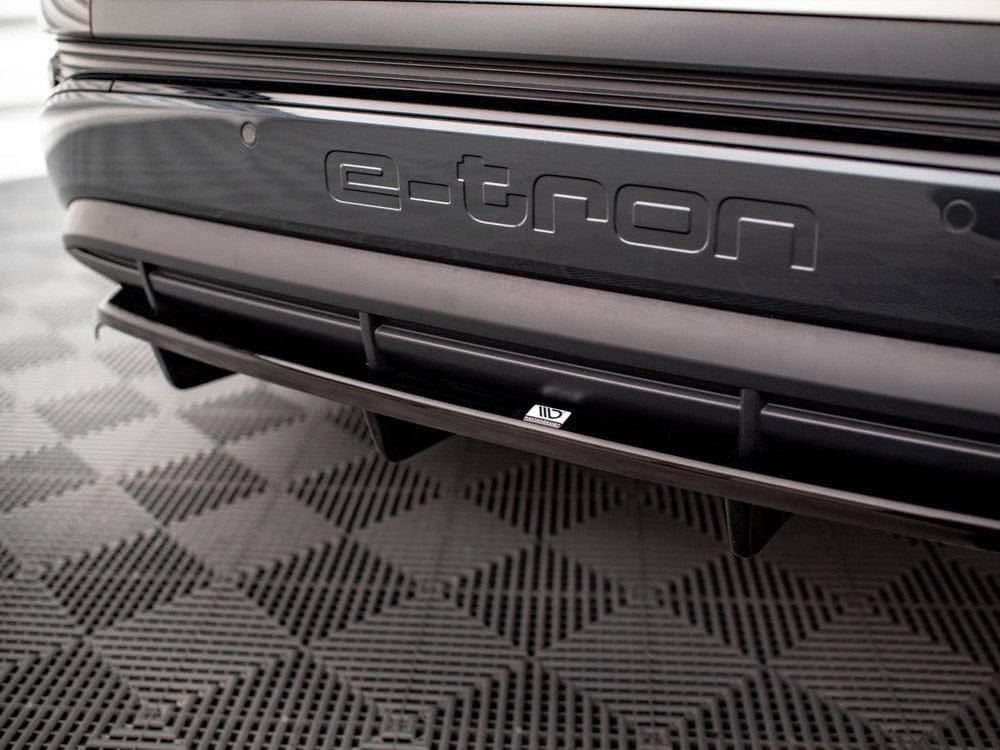 Maxton Design Central Rear Splitter (Vertical Bars) Audi Q4 e-Tron Sportback Mk1 Maxton Design SR