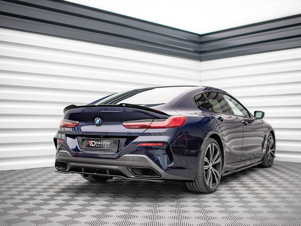 Maxton Design Central Rear Splitter (Vertical Bars) BMW 8 Gran Coupe M-Pack G16 Maxton Design SR