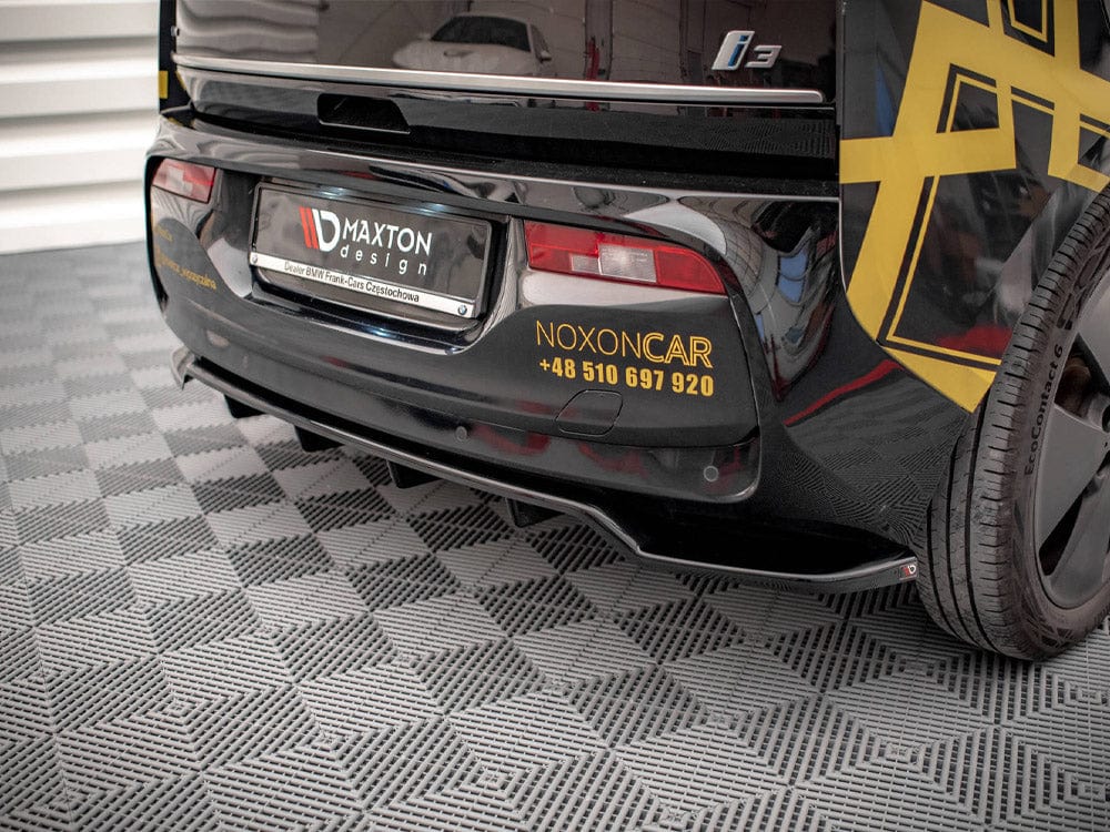 Maxton Design Central Rear Splitter (Vertical Bars) BMW I3 Mk1 Facelift 2017-2022 Maxton Design SR