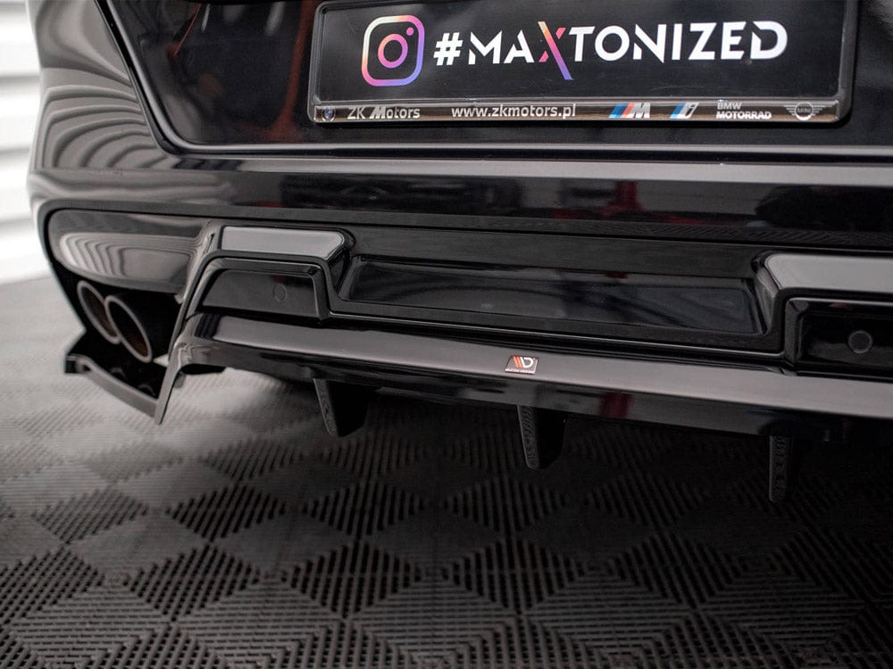 Maxton Design Central Rear Splitter (Vertical Bars) BMW X6 M F96 Maxton Design SR