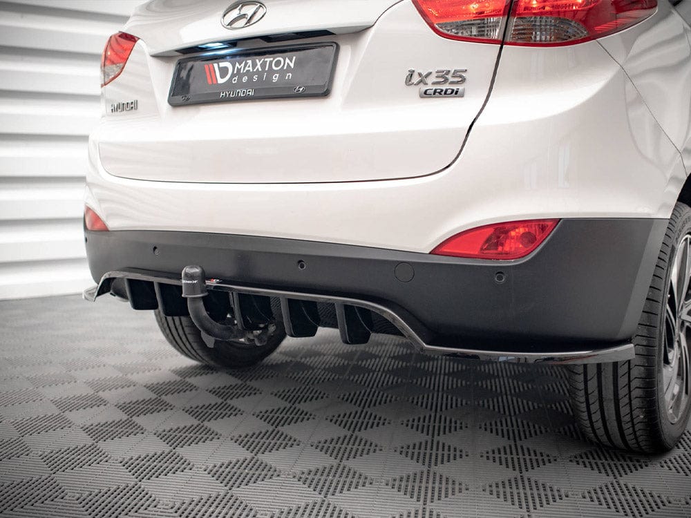 Maxton Design Central Rear Splitter (Vertical Bars) Hyundai IX35 Mk1 Maxton Design SR