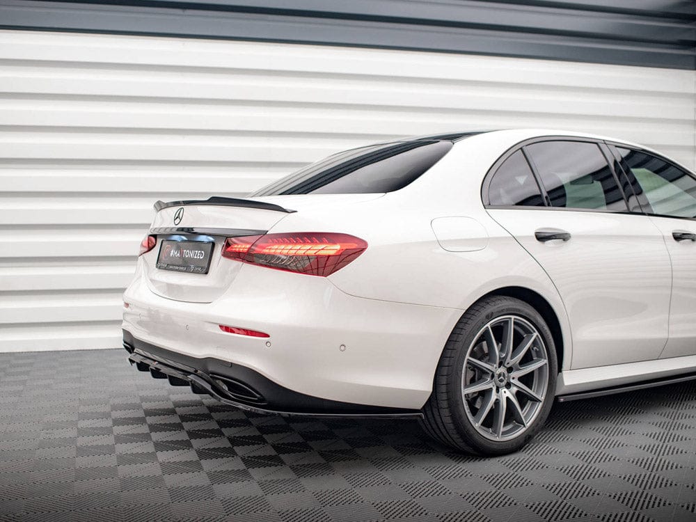 Maxton Design Central Rear Splitter (Vertical Bars) Mercedes E AMG Line W213 Facelift Maxton Design SR
