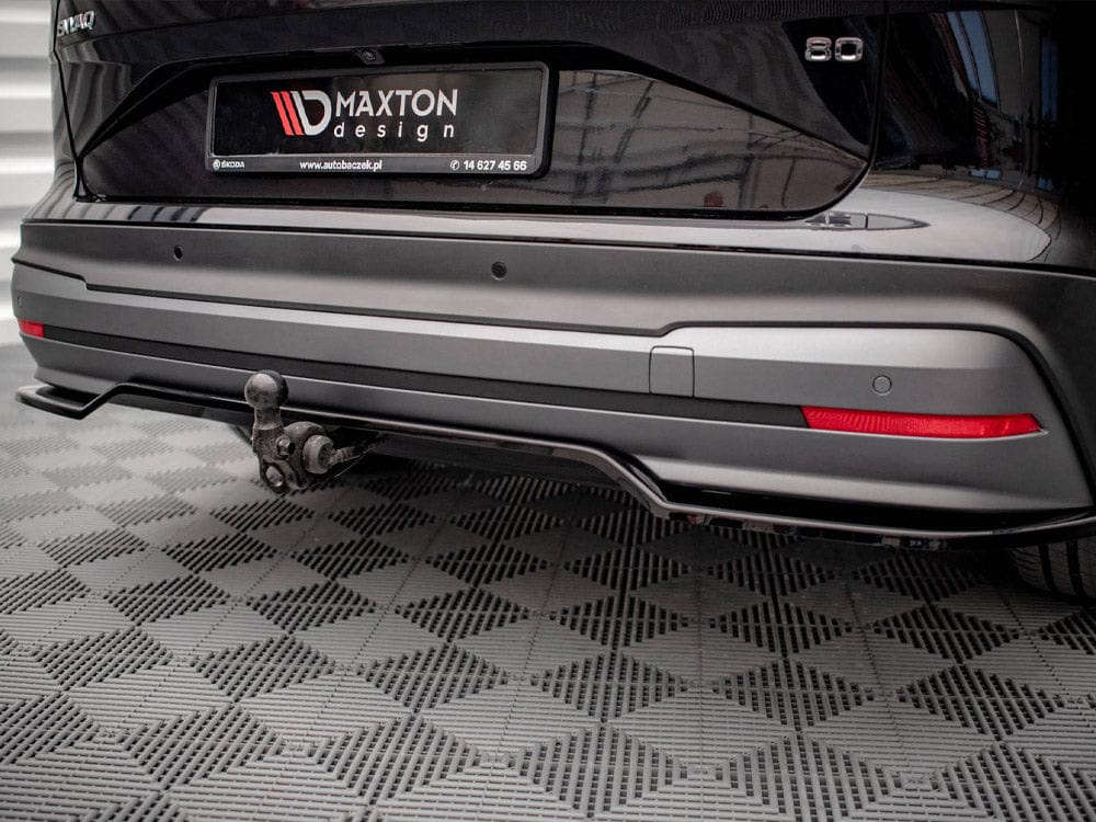 Maxton Design Central Rear Splitter (Vertical Bars) Skoda Enyaq IV 2020- Maxton Design SR