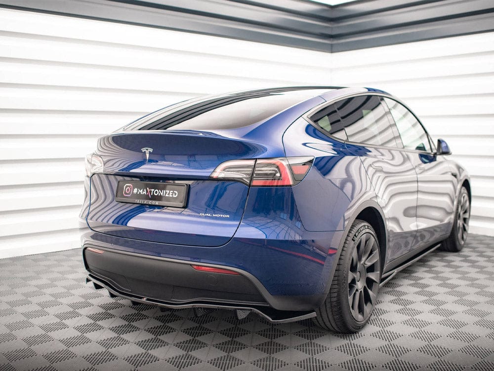 Maxton Design Central Rear Splitter (Vertical Bars) Tesla Model Y Maxton Design SR