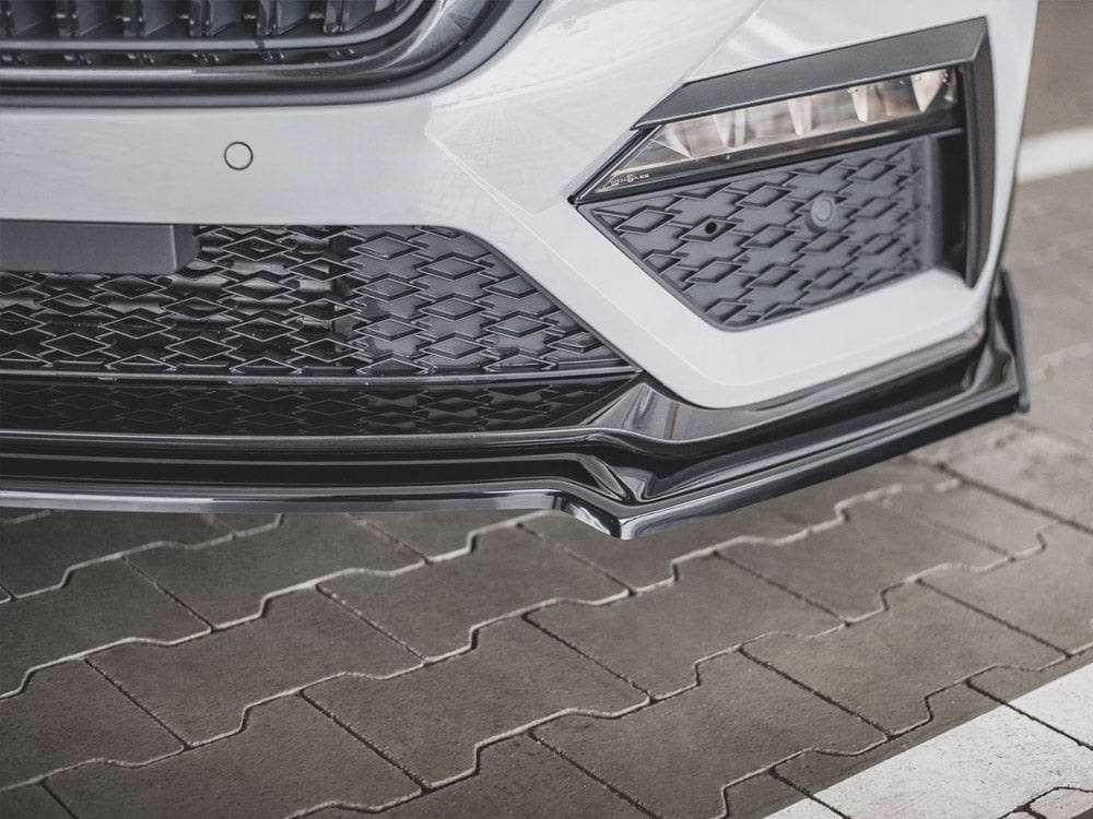 Maxton Design Front Splitter V.2 + Flaps Skoda Octavia RS Mk4 Maxton Design SR