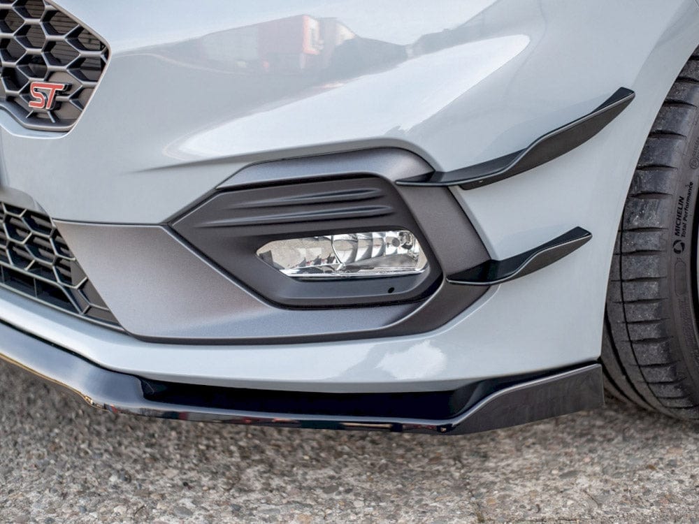 Maxton Design Gloss Black / No Front Splitter V.5 Ford Fiesta MK8 ST / St-line 2017- Maxton Design SR