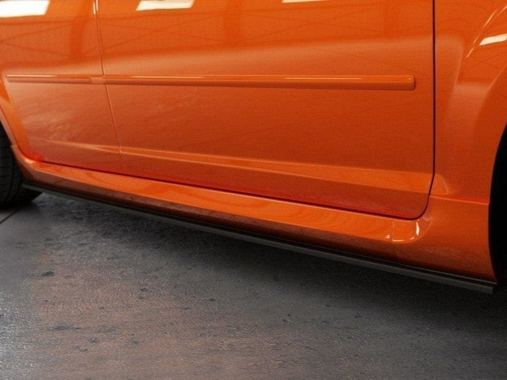 Maxton Design Gloss Black / Yellow Side Skirts Diffusers Ford Focus II ST Facelift Maxton Design SR