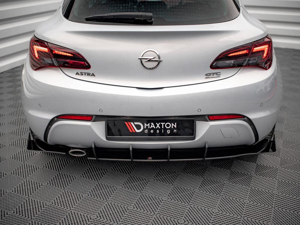 Maxton Design Red + Gloss Flaps Street PRO Rear Valance + Flaps Opel Astra GTC OPC-Line J 2011-2018 Maxton Design SR