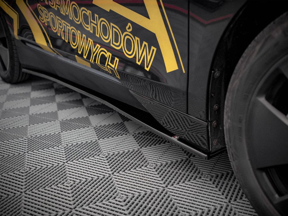 Maxton Design Side Skirts Diffusers Bmw I3 MK1 Facelift 2017-2022 Maxton Design SR