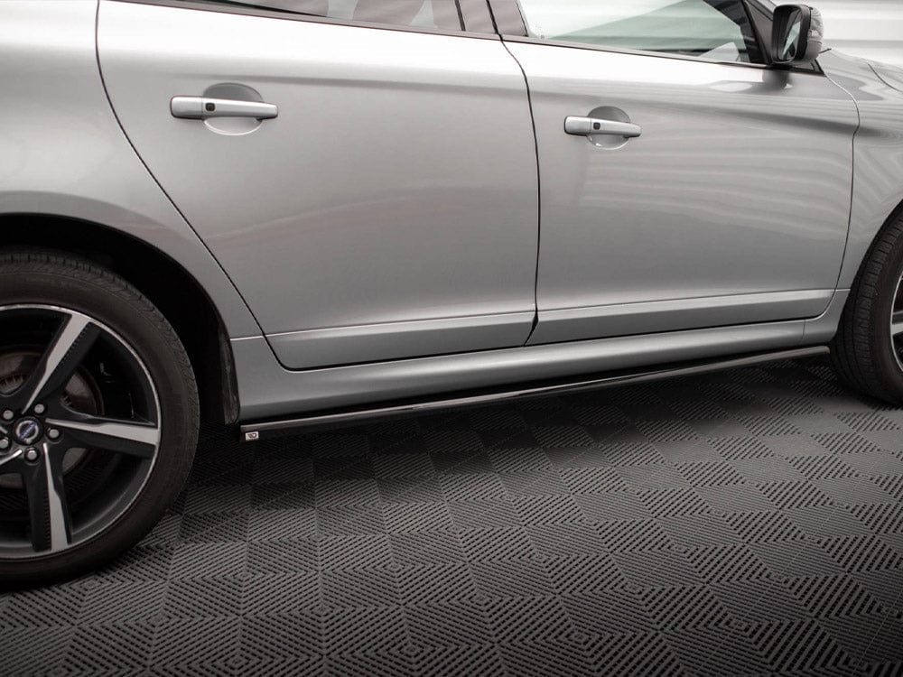 Maxton Design Side Skirts Diffusers Volvo XC60 R-Design Mk1 Facelift Maxton Design SR