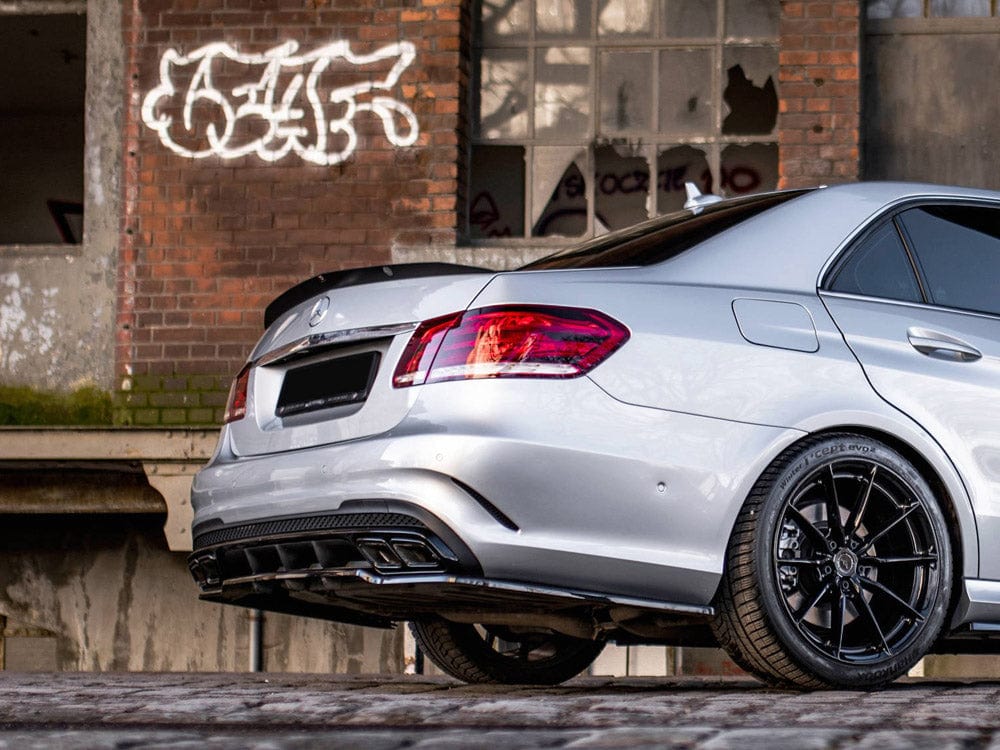 Maxton Design Spoiler Cap Mercedes E63 AMG / AMG-Line Sedan W212 Facelift Maxton Design SR