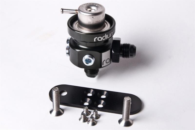 Radium Engineering Radium Engineering Fuel Pressure Regulators 20-0010-01 SR