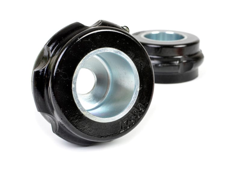 Whiteline 7 x 14 x 20 cm Rear Differential Mount - Rear Bushing Kit to Suit Mitsubishi Pajero NM-NX SR