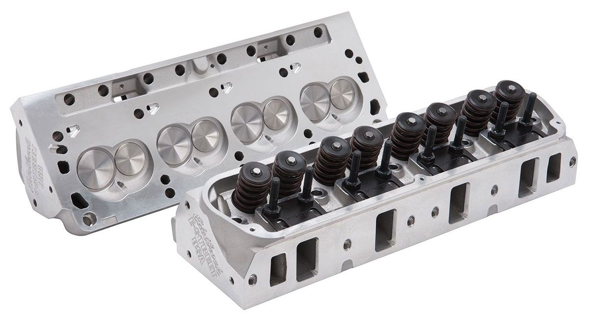 Edelbrock E-Street Cylinder Heads - Pair - Complete ED5023