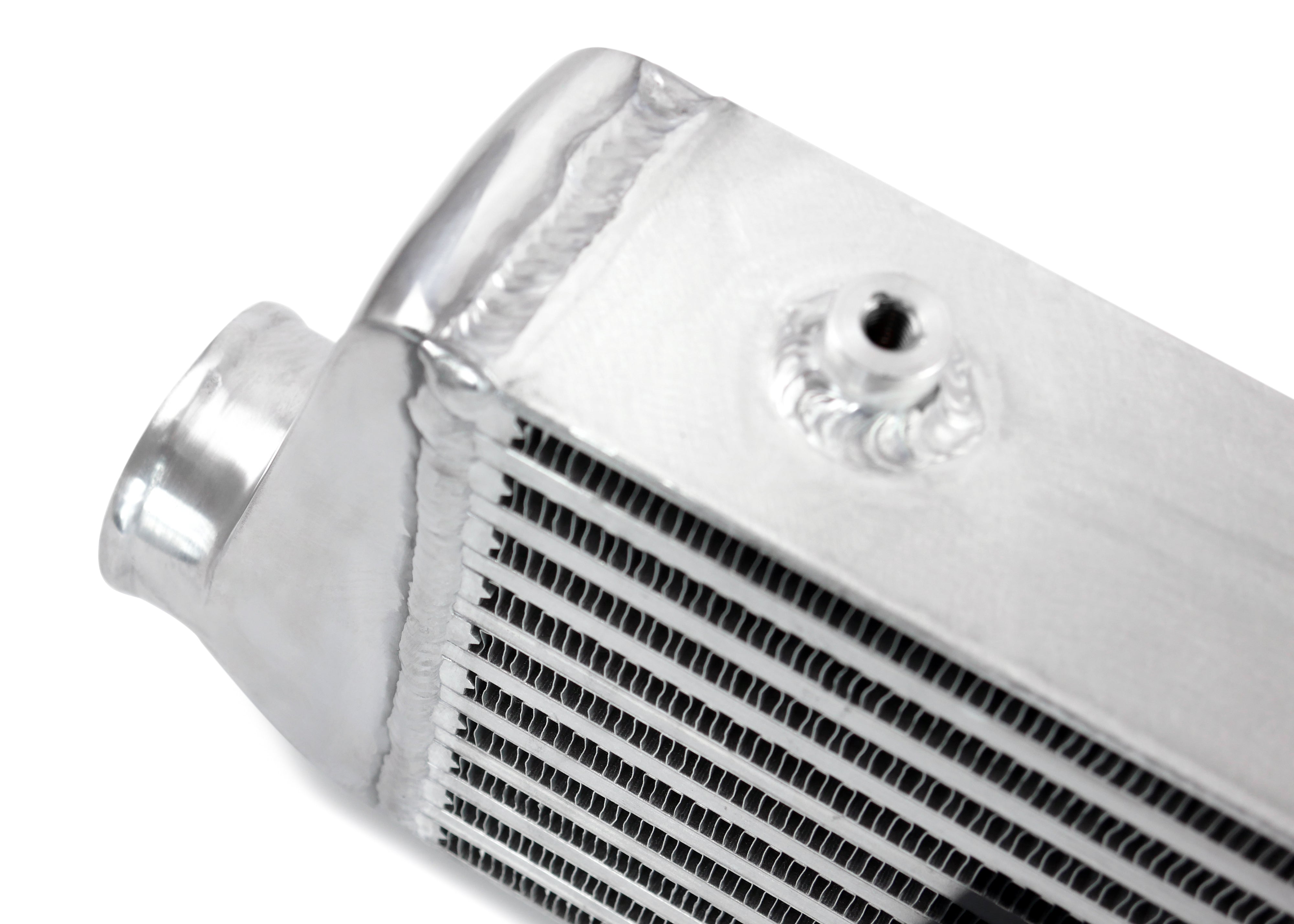 Universal Performance Intercooler [Bar & Plate] - 550 x 180 x 65