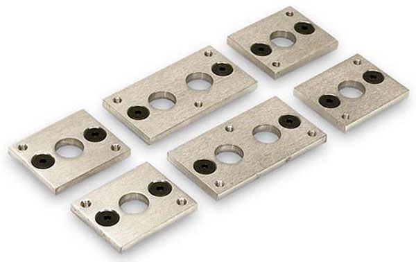 Moroso Header Flange Kit MO67650